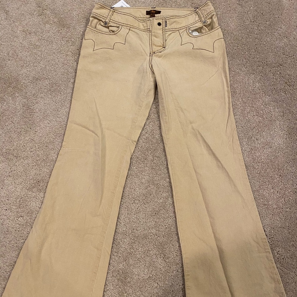 MNg Bellbottom Jeans